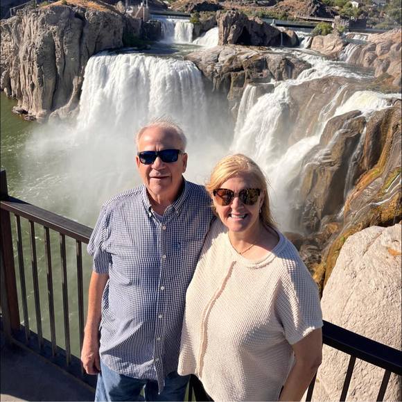 Meet your Posher, Denise - Picture 1 of 1